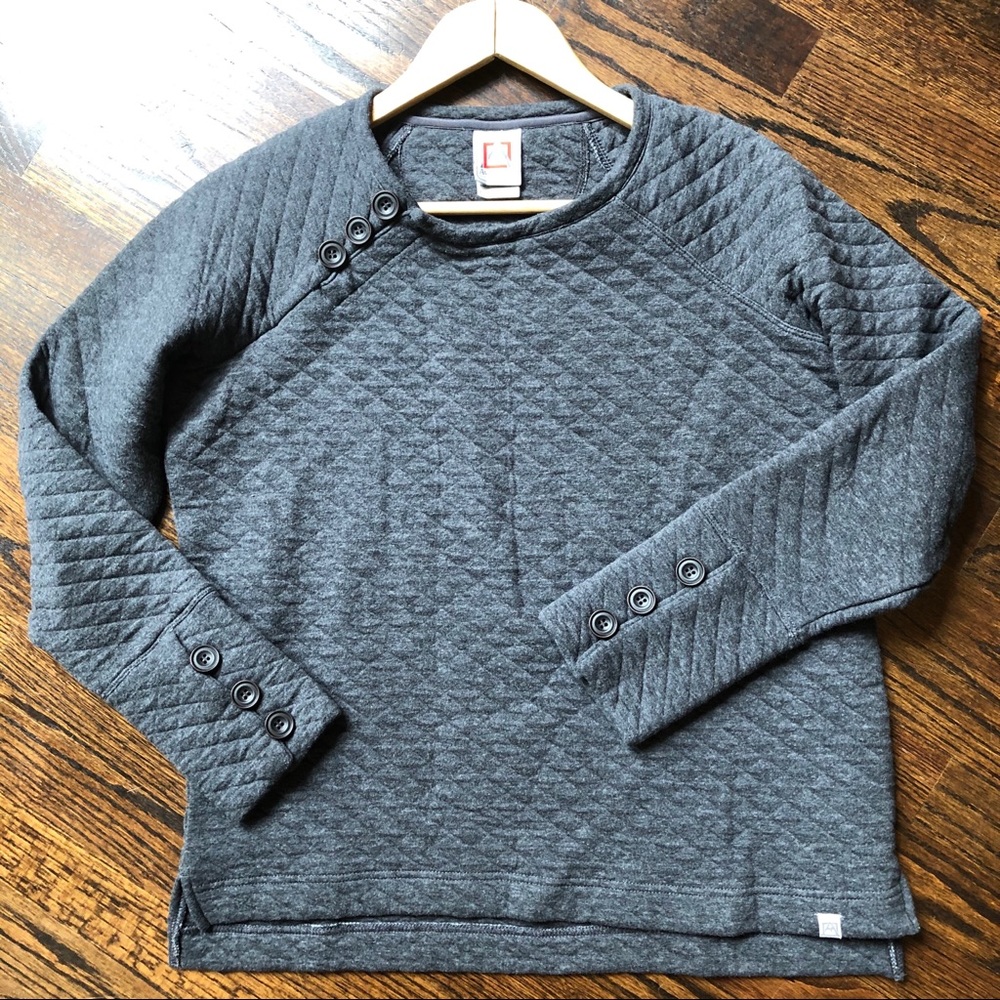 Avalanche Outdoor Supply Quilted Crew Pullover L